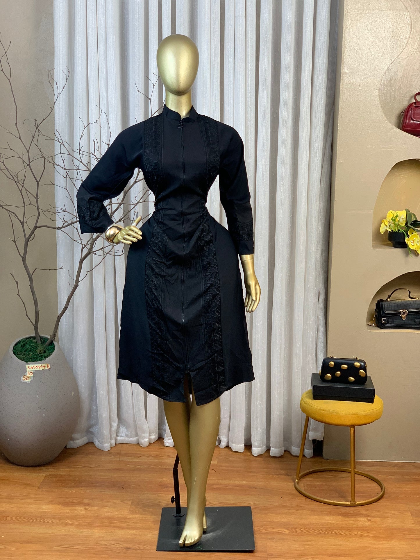 SASSY48 SIZE10 BlackDRESS Length50
