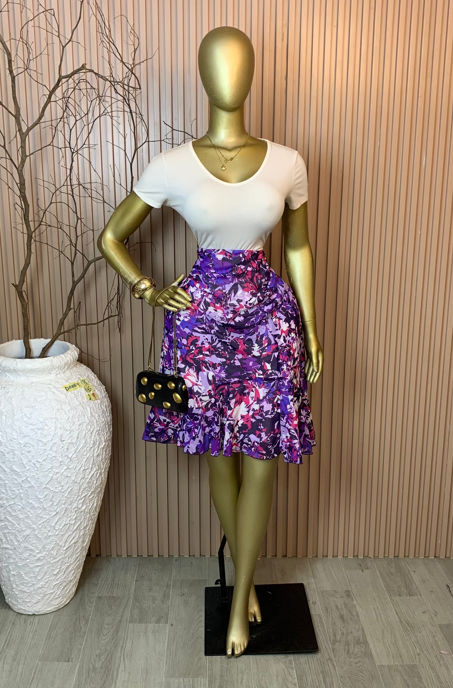 DEBBY18 SIZE16 Length29 skirt only