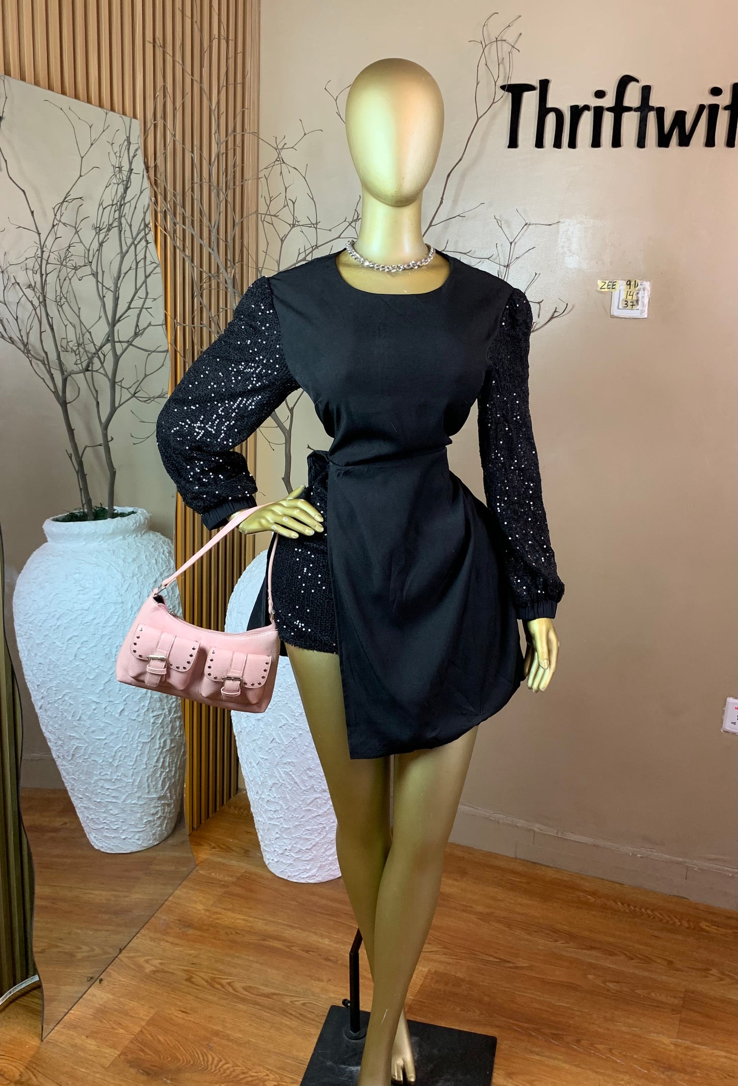 ZEE91 BLACK PARTY DRESS SIZE14 Length37