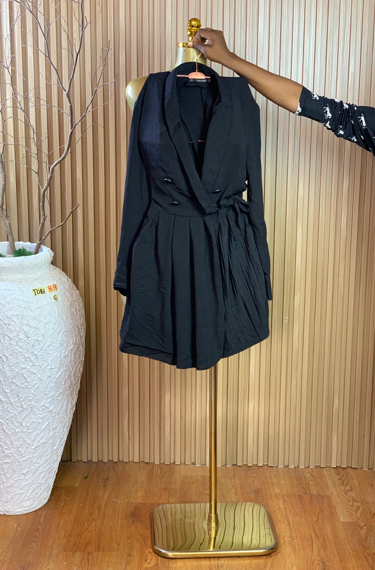 TOBI89 SIZE6 black Playsuit