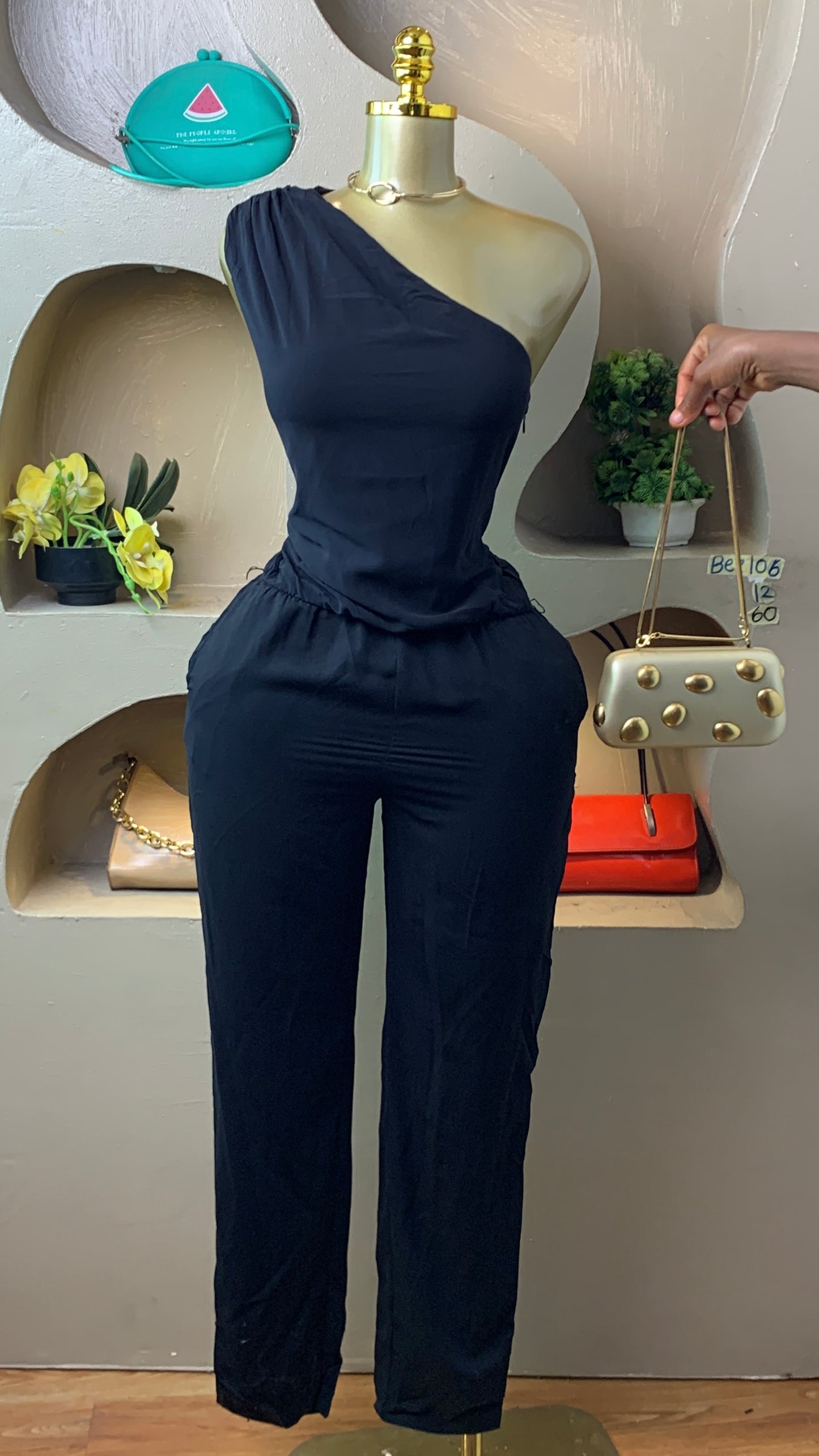 SIZE12 BEE106 Length60 (black)