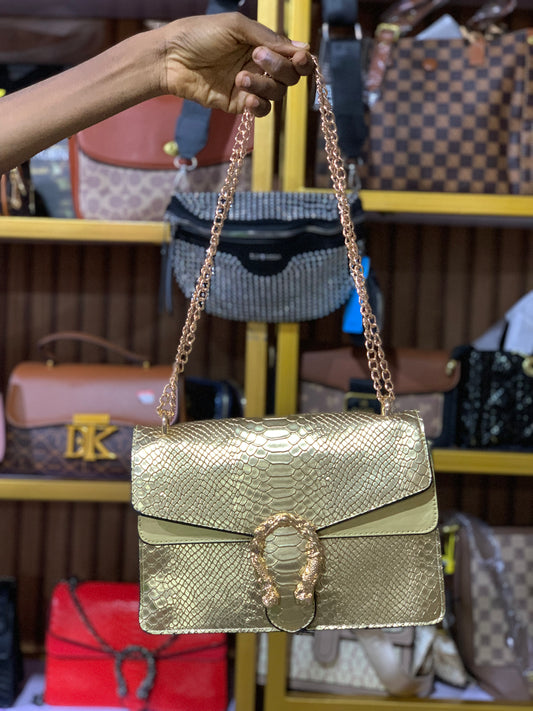 Bag B13