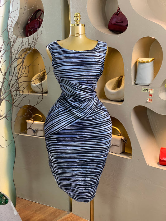 OYIN29 SIZE14 DRESS Length48
