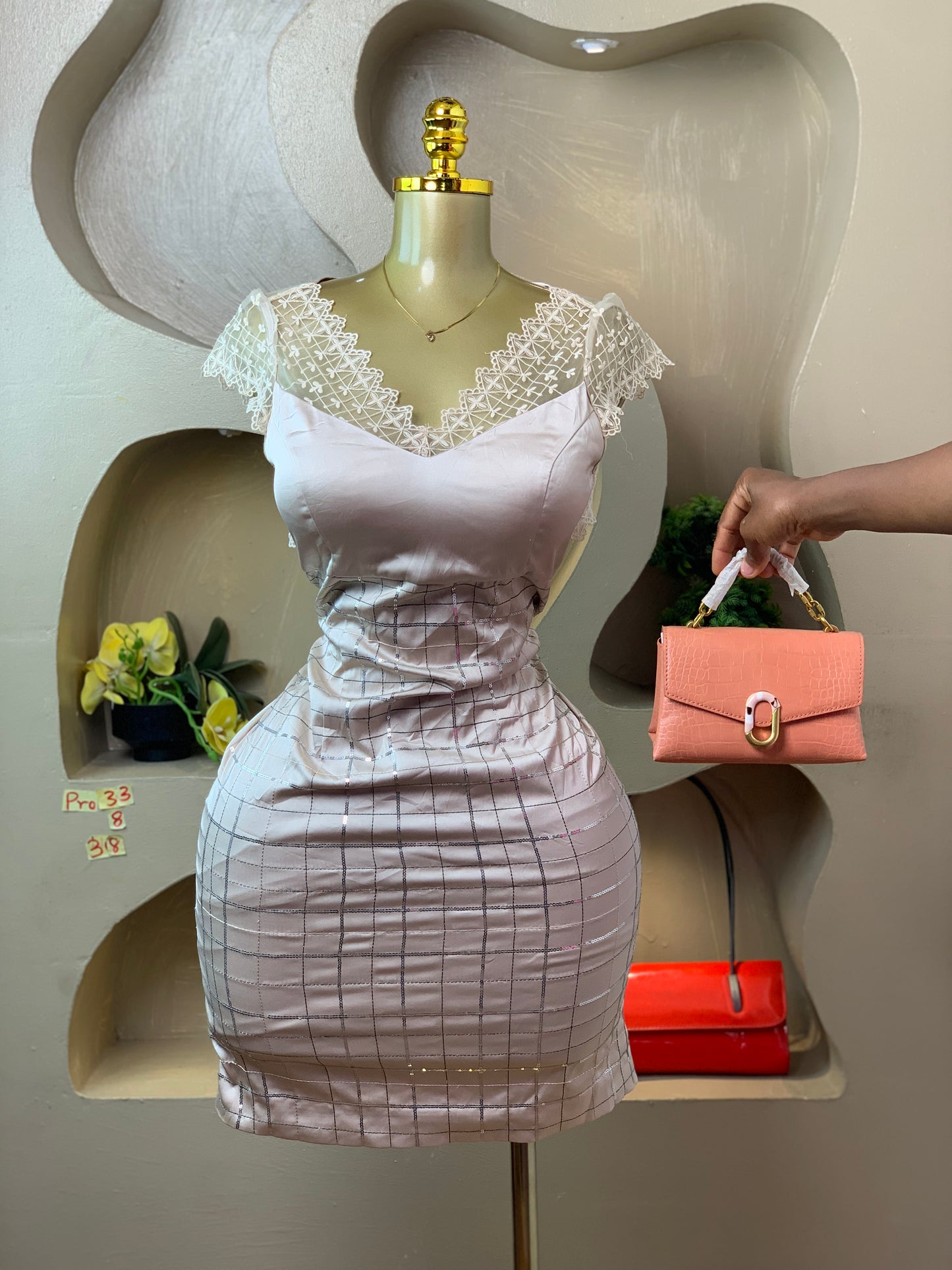PRO33 SIZE8 DRESS Length38
