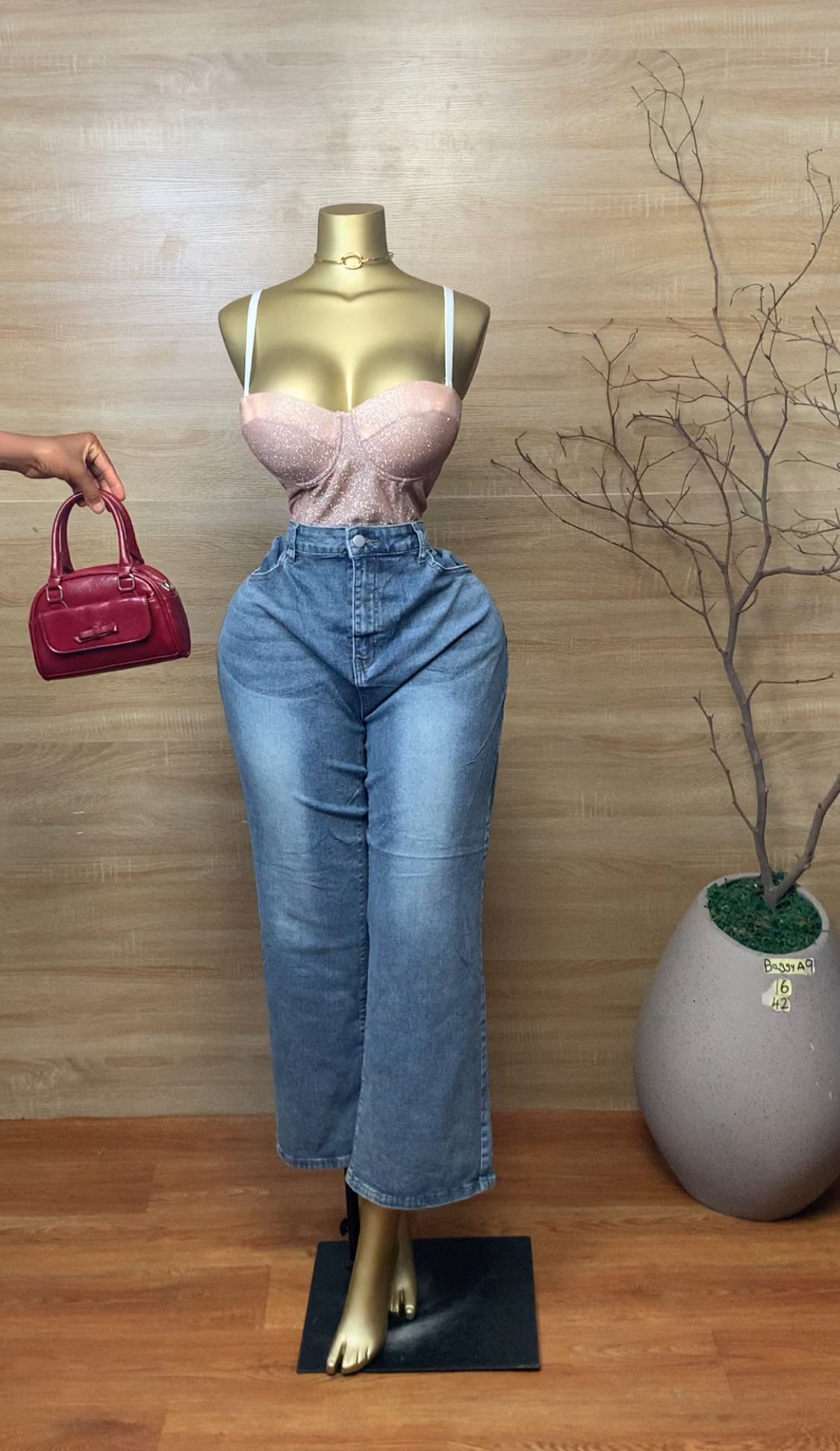 SIZE16 BAGGYA9 Length42 Jean Only