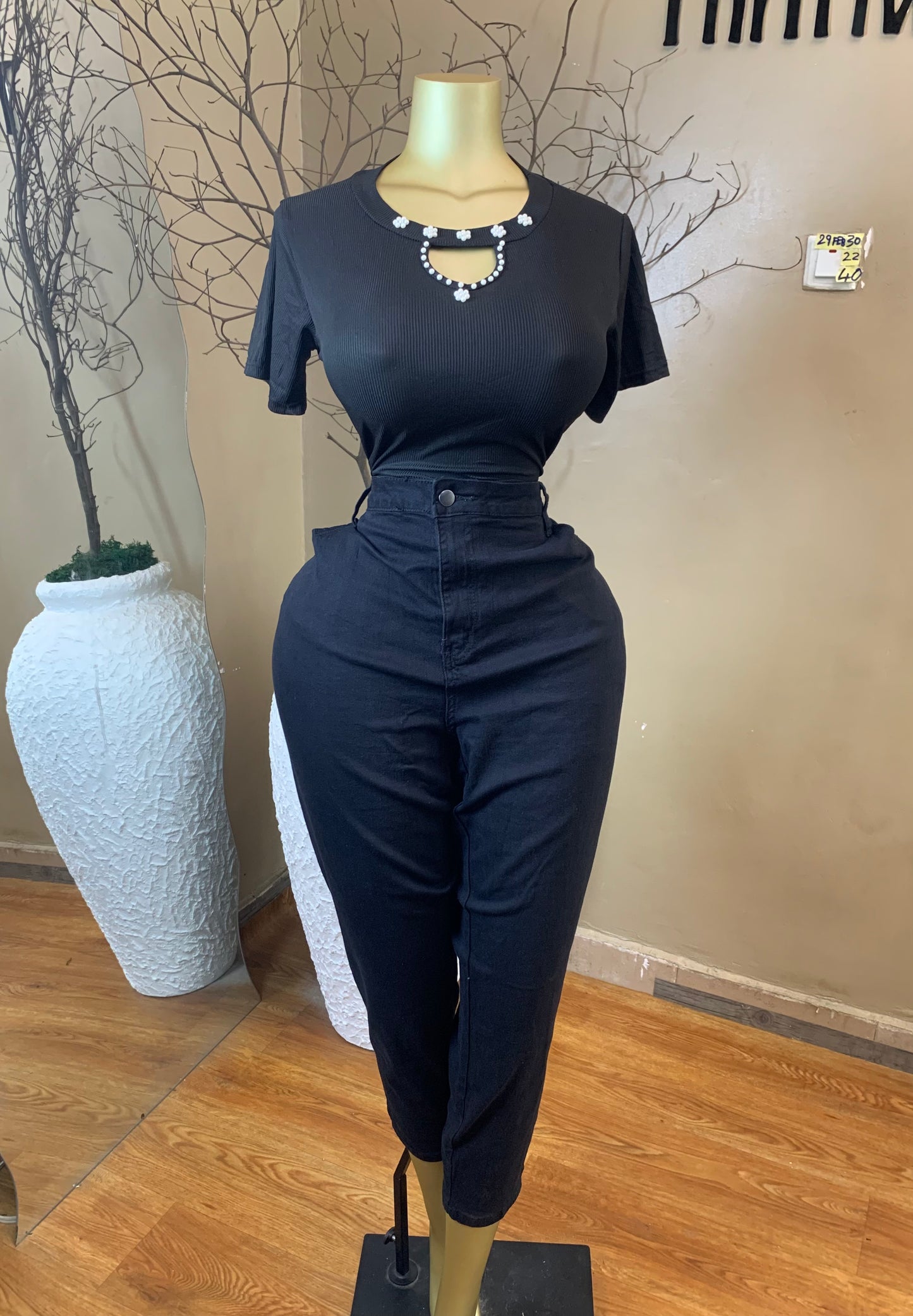 SIZE22 29FEB30 Length40 (Jean only)