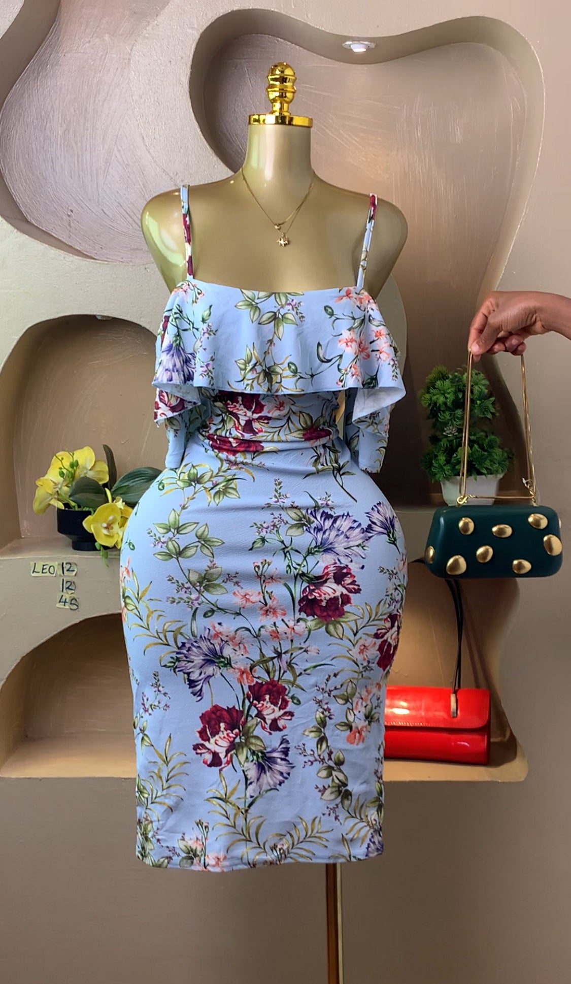 LEO12 FLORAL DRESS SIZE12 Length45
