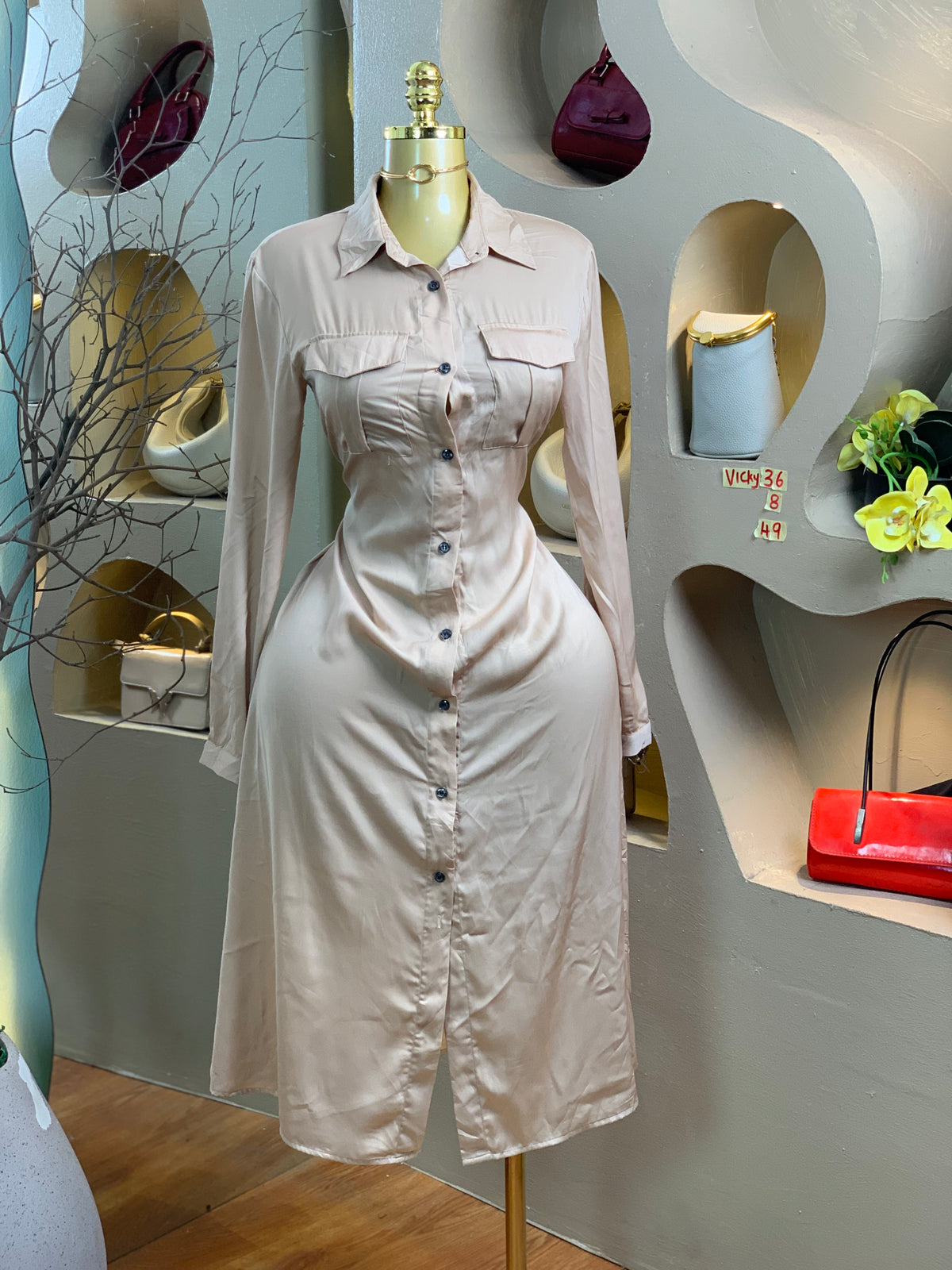 VICKY37 SIZE8 Nude DRESS Length49