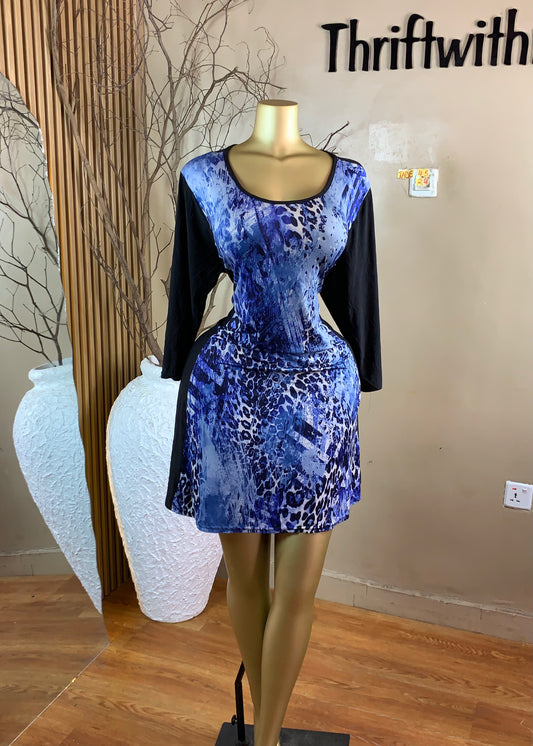 TADE45 SIZE24 dress