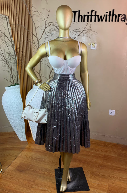 SIZE14 MSH68 SILVER SKIRT ONLY