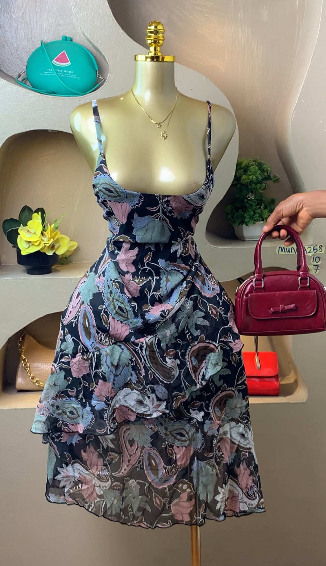SIZE10 MUNCH258 Length47 (floral)