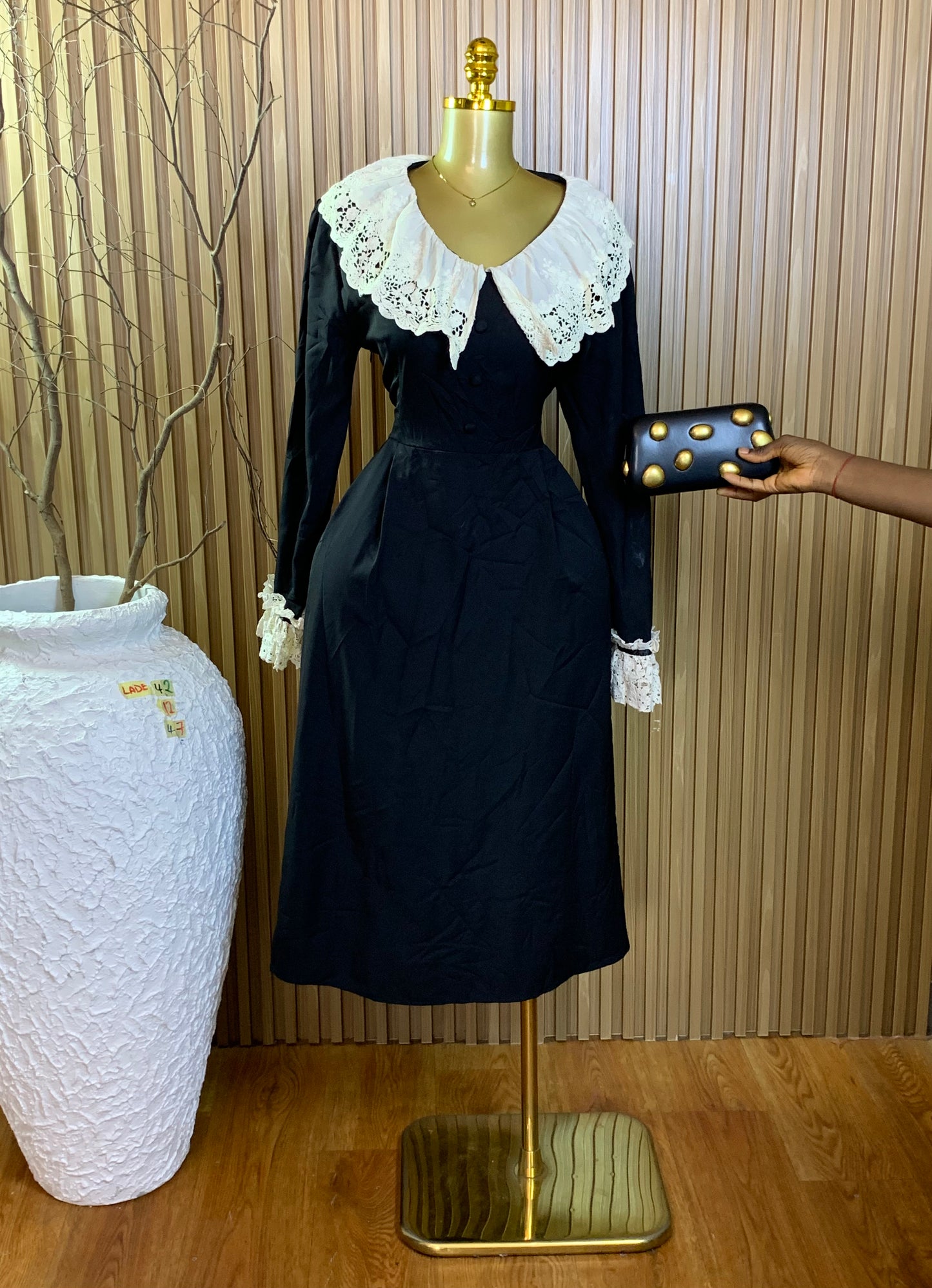 LADE42 SIZE12 Length47 white&black corporate dress