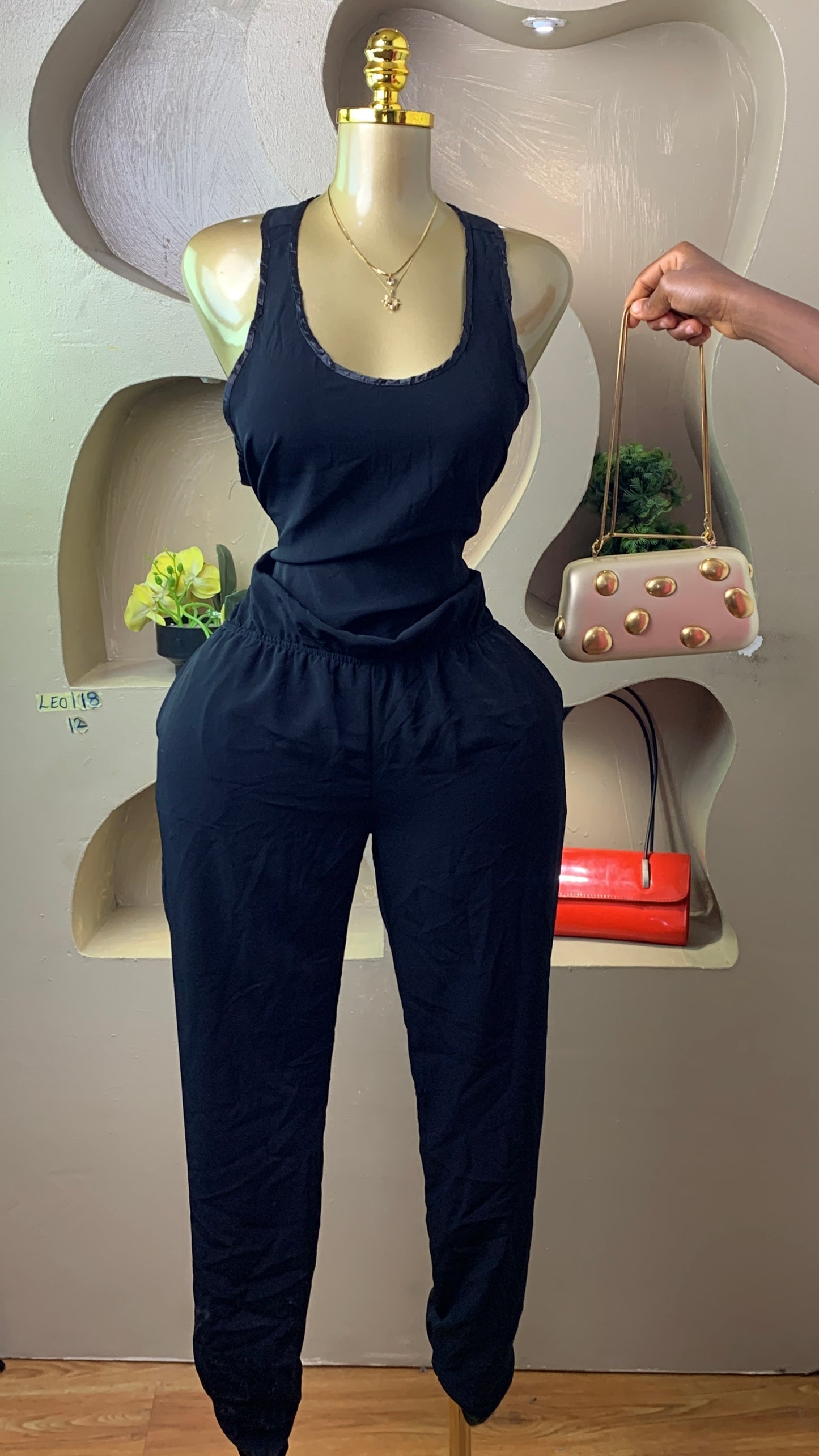 LEO118 BLACK JUMPSUIT SIZE12