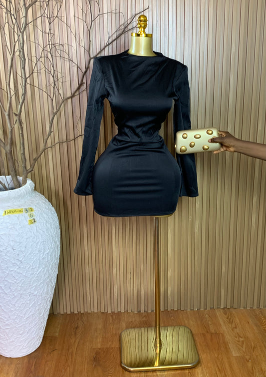 1WALK-IN32 SIZE6 Length32 Black party dress