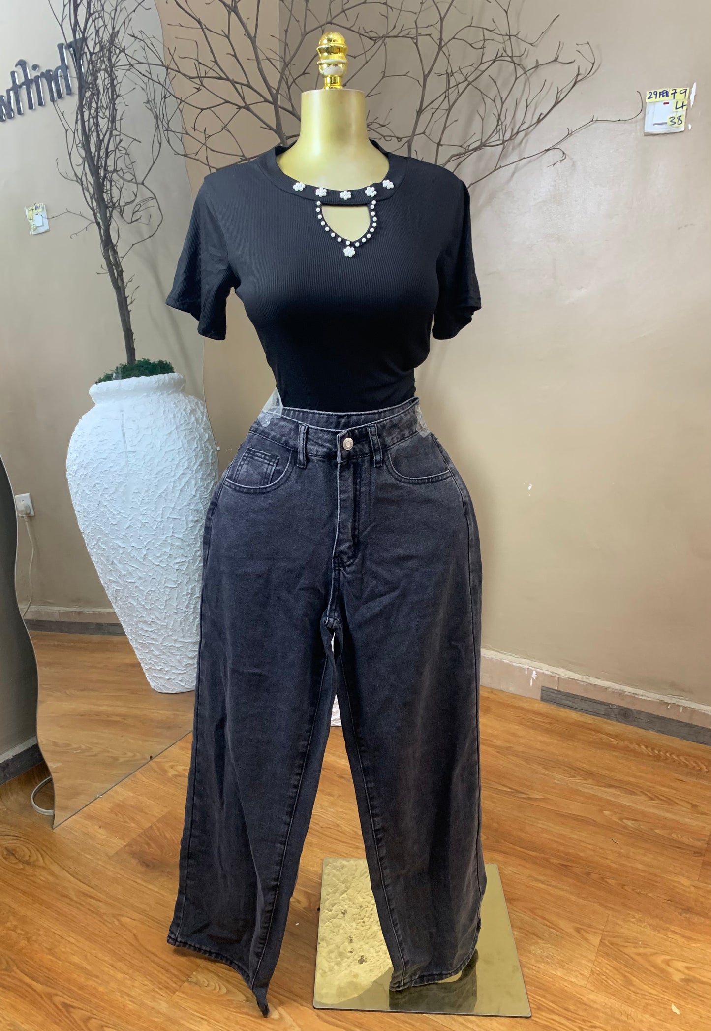 SIZE4 29FEB79 Length38 (Jean only)