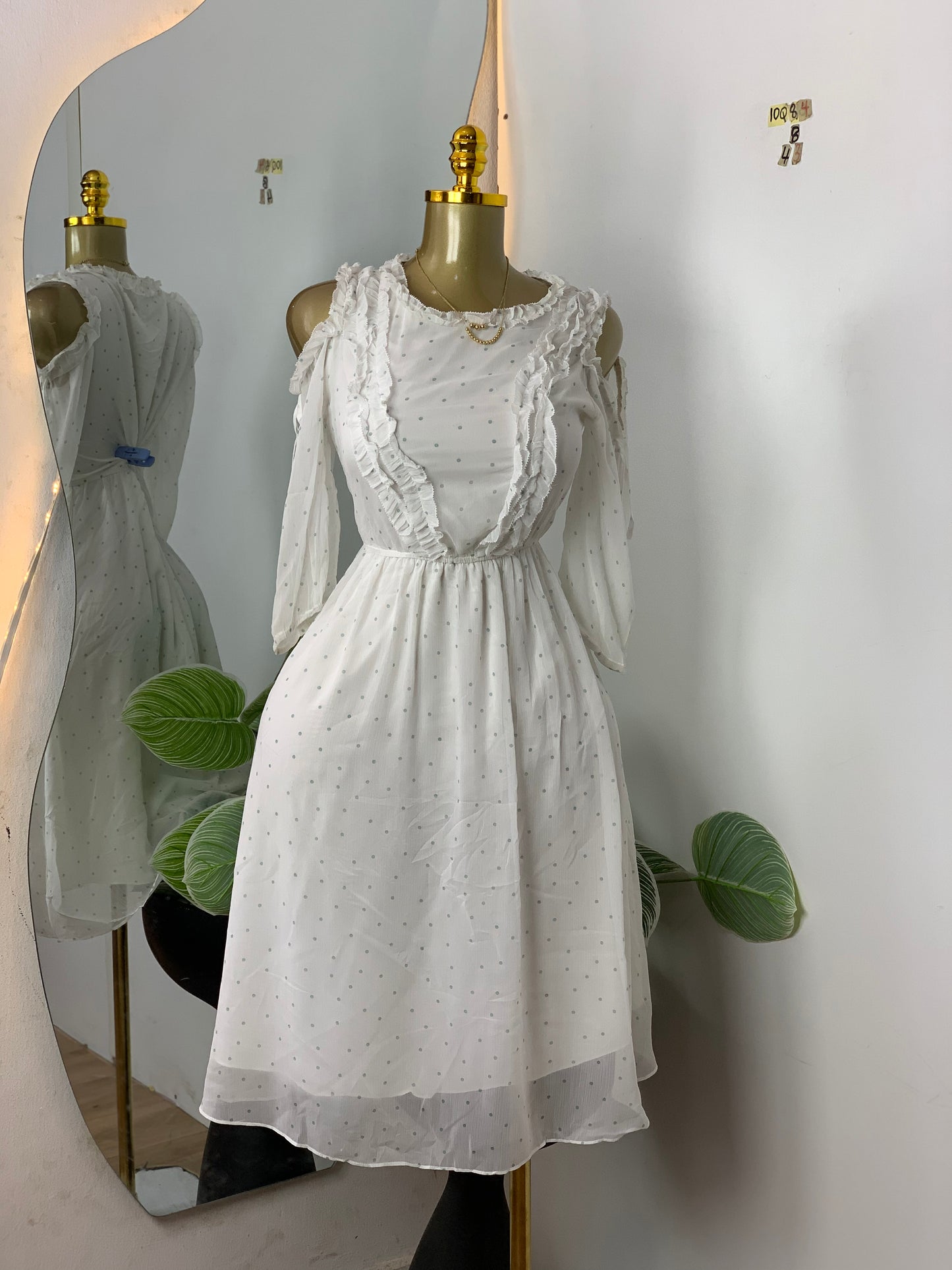 SIZE8 10Q84 Length43