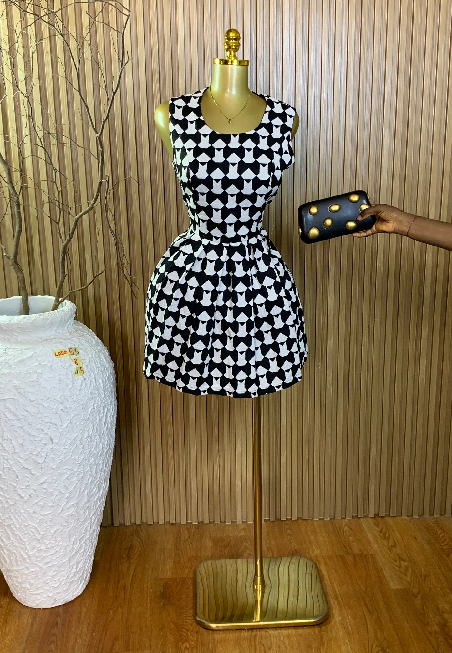 LADE55 SIZE8 Length45 dress