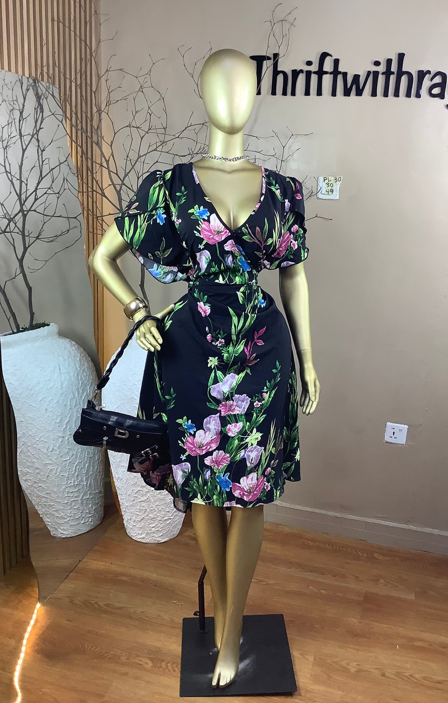 SIZE30 Pearl30 Length49(Floral)