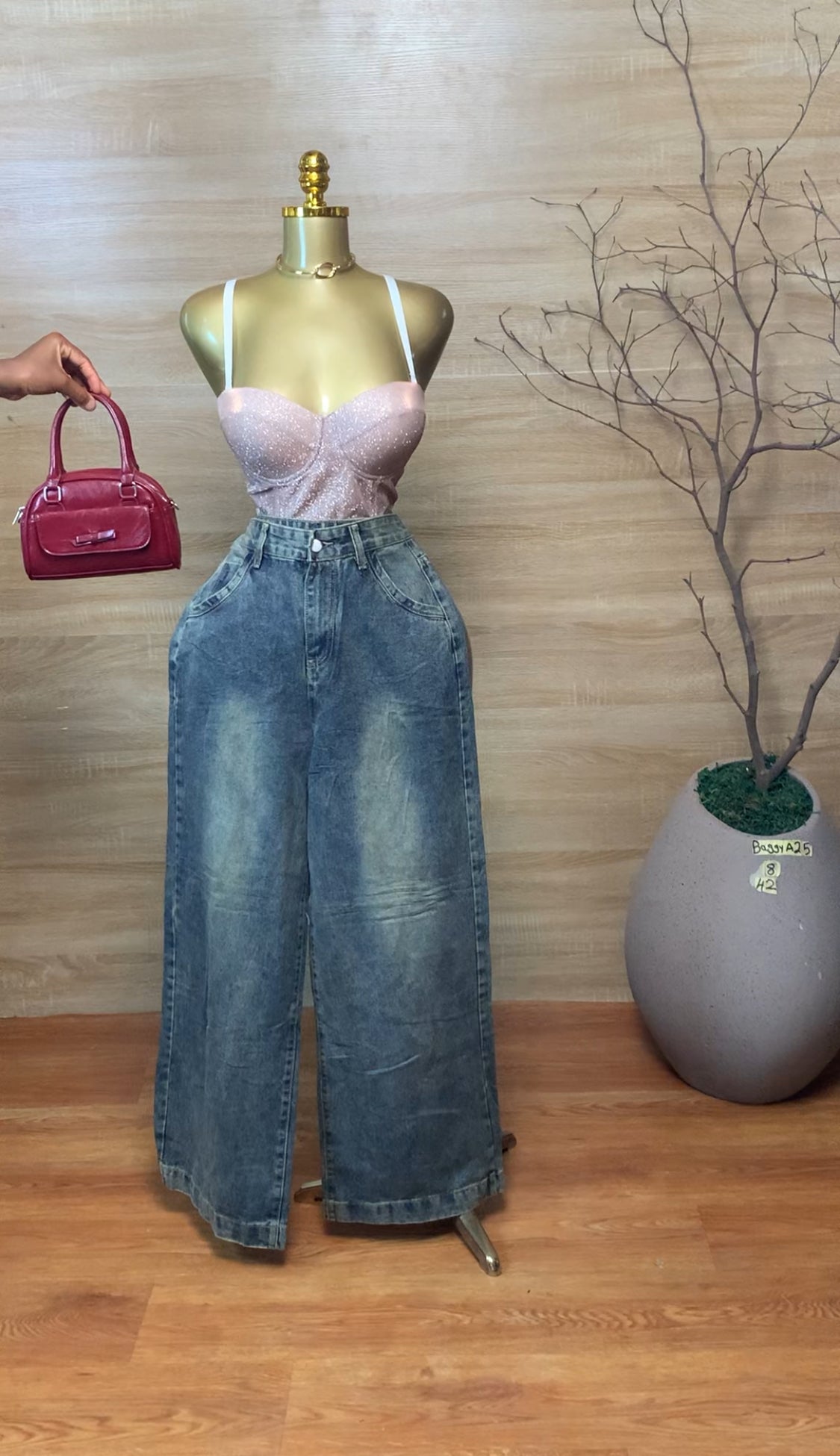 SIZE8 BAGGYA25 Length42 Jean Only