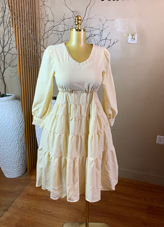 ZEE120 CREAM DRESS SIZE4(Stained)