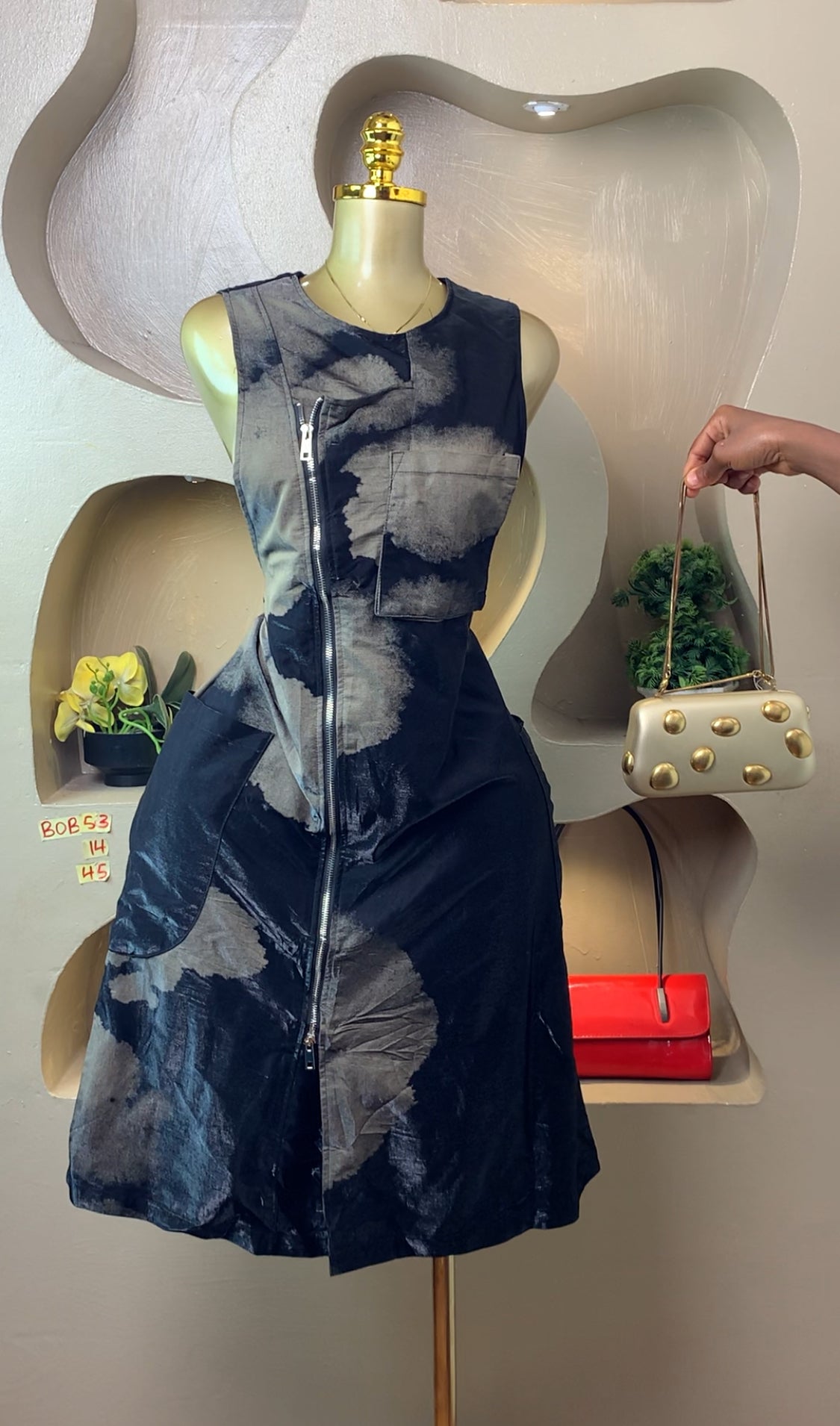 BOB53 SIZE14 DRESS Length45