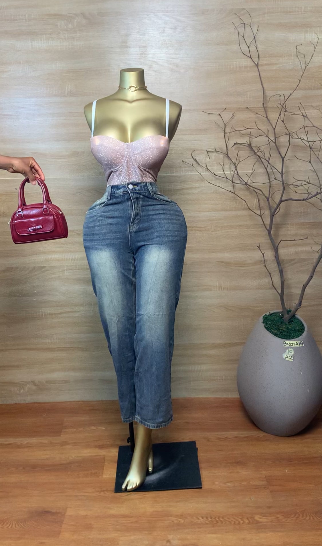 SIZE10 BAGGYA19 Length42 Jean Only