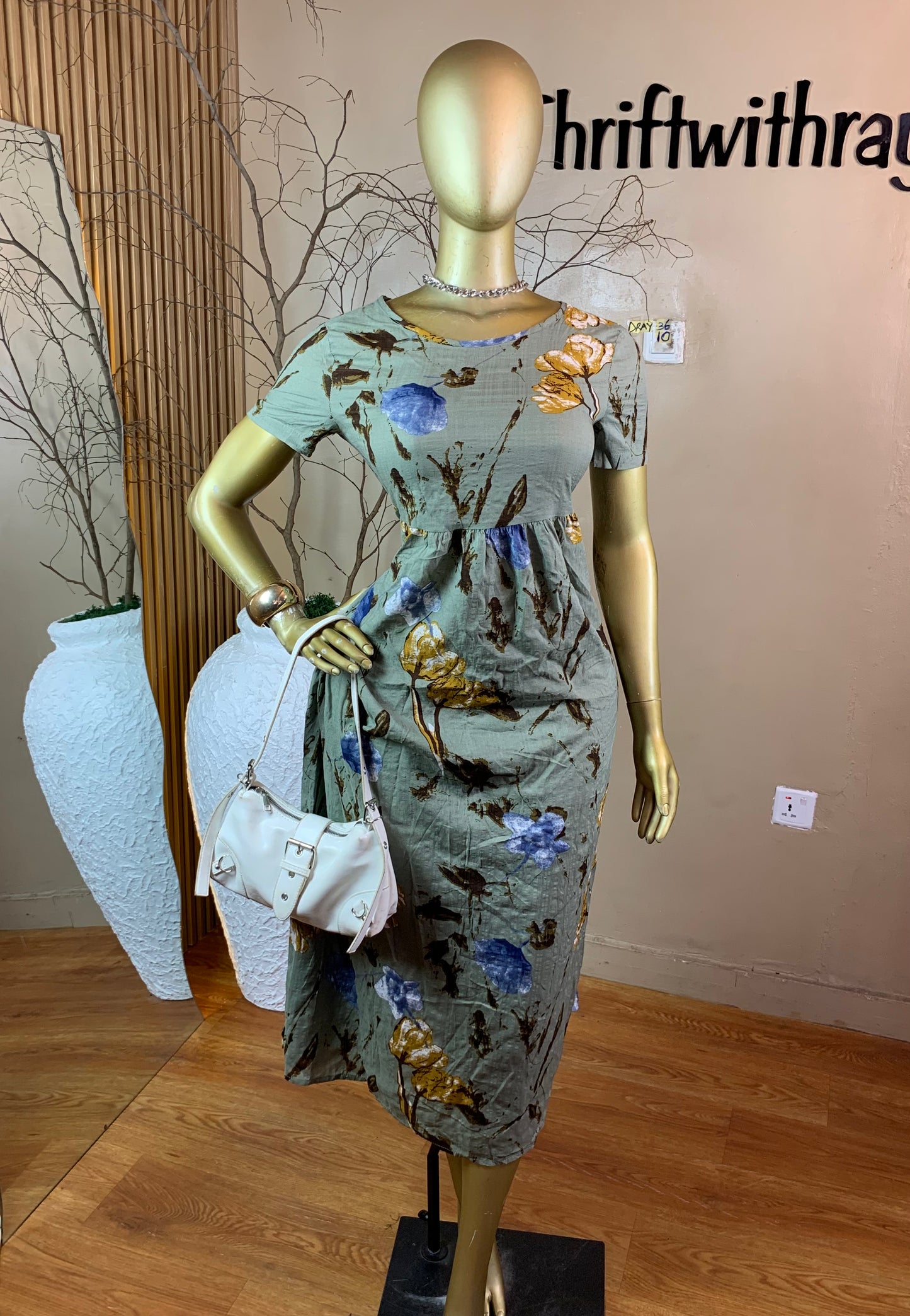SIZE10 DRAY36(Free dress)