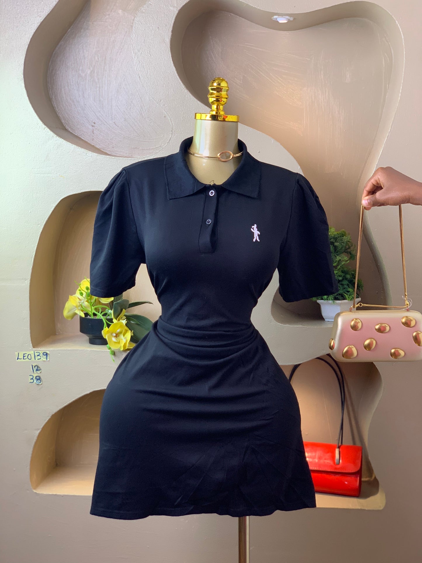 LEO139 BLACK DRESS SIZE12 Length38