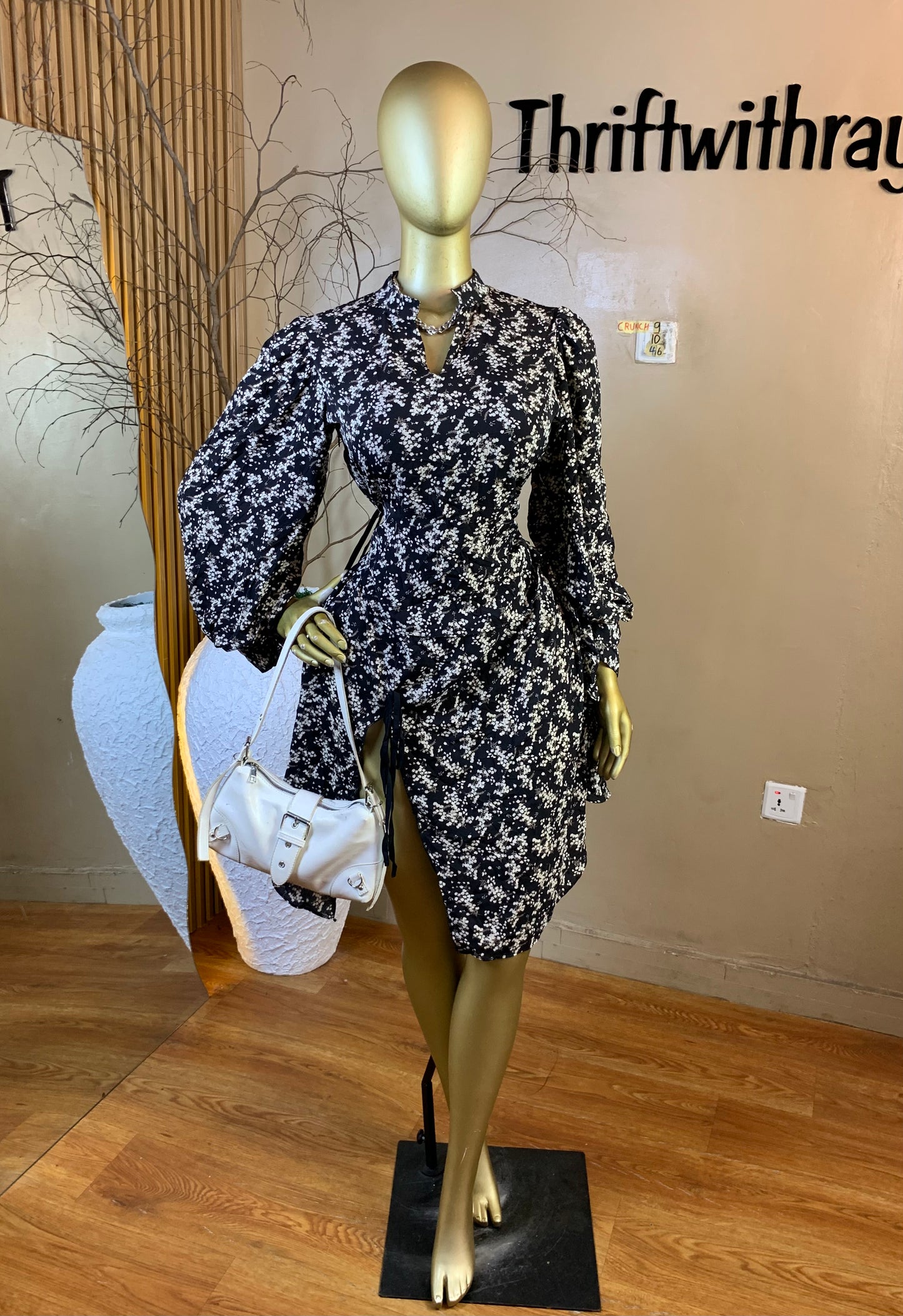 CRUNCH9 SIZE10 Length46 floral dress