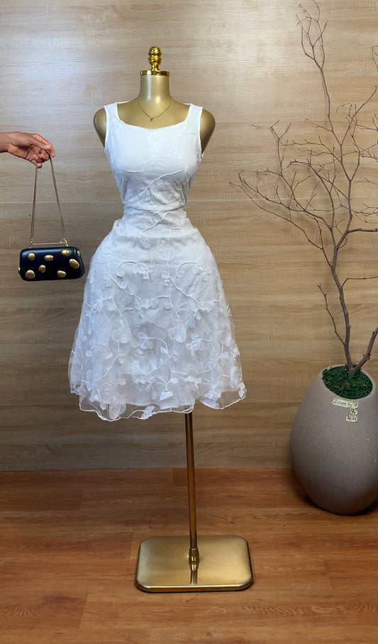 SIZE8 ZOOM57 White Dress Length44