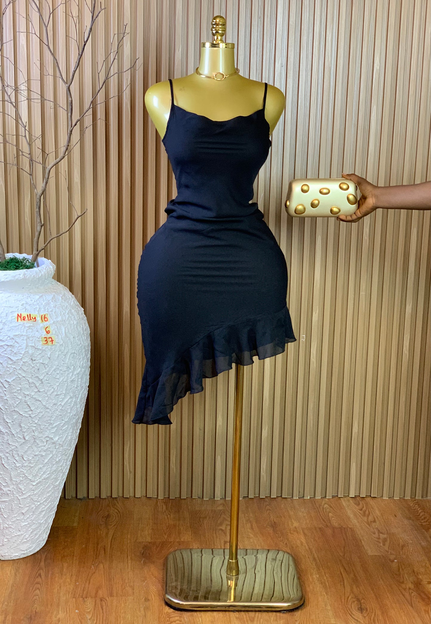 NELLY16 SIZE6 Length37 black dress