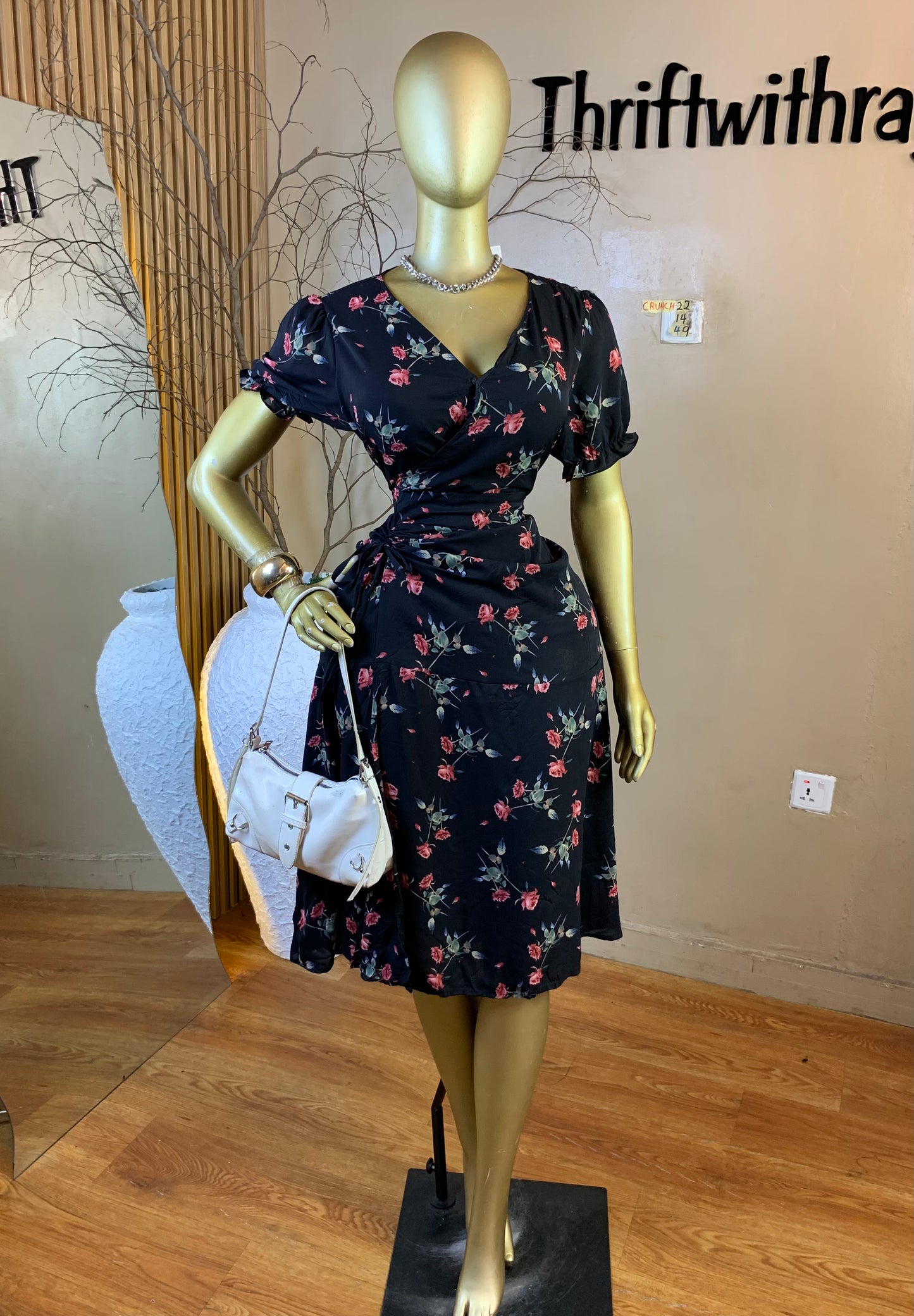 CRUNCH22 SIZE14 Length49 floral chiffon dress
