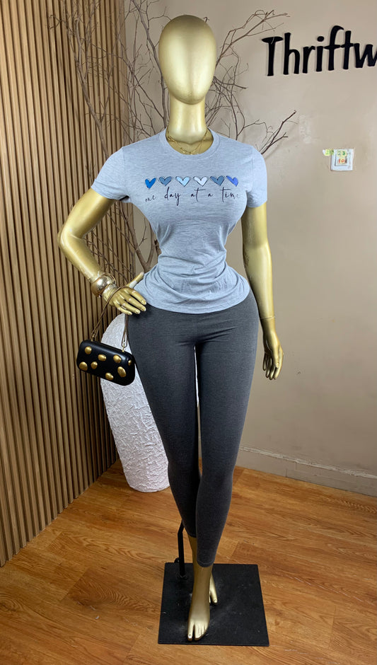 2BASIC TEE27 SIZE10 Brand new