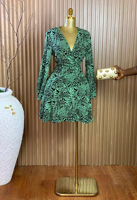 KEMI20 SIZE10 Length34 wrap dress