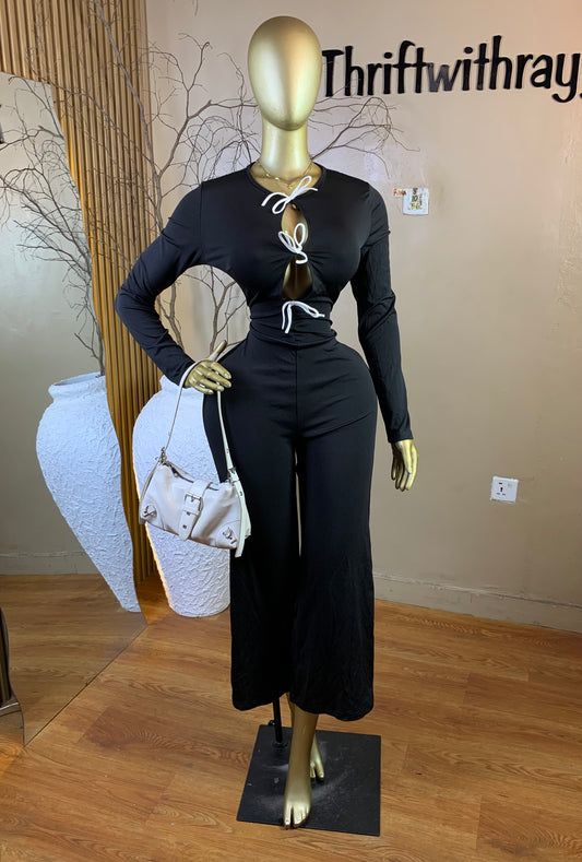 RINA8 SIZE10 Length56 black&white bow jumpsuit