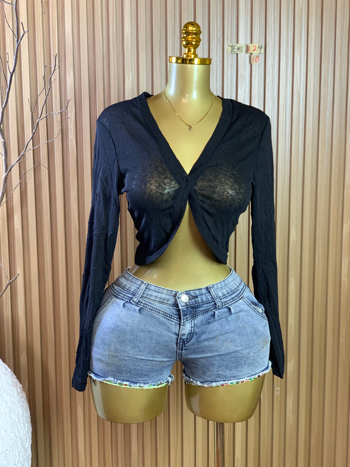 YEMI124 SIZE10(Black jacket )