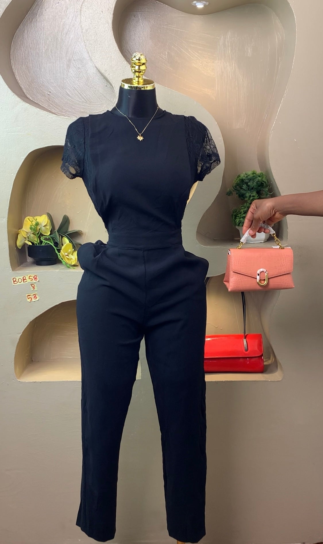BOB58 SIZE8 Black jumpsuit Length53