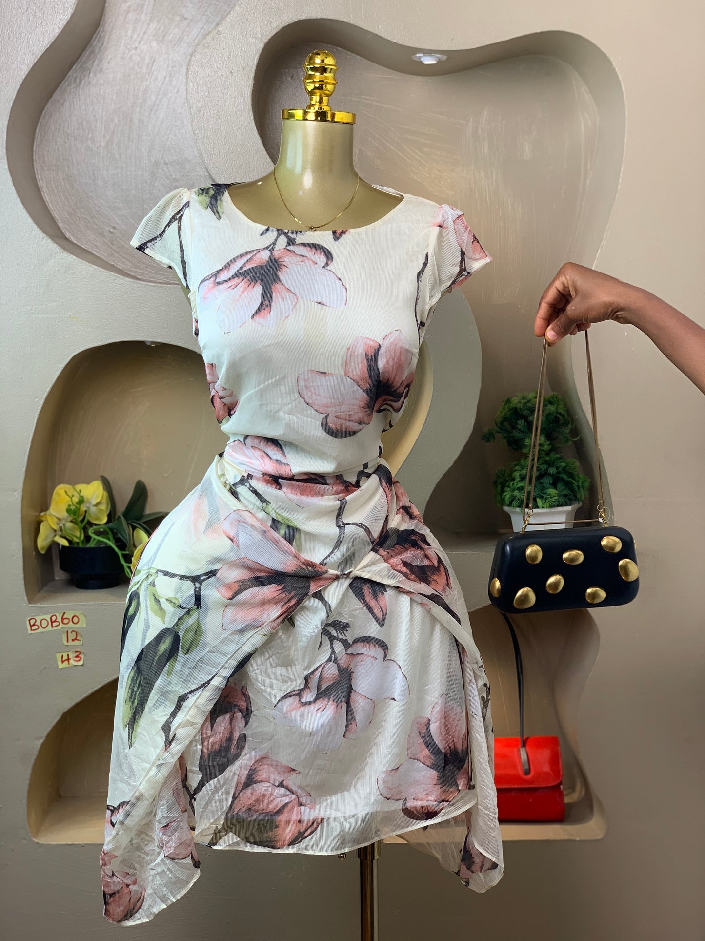 BOB60 SIZE12 Floral DRESS Length33