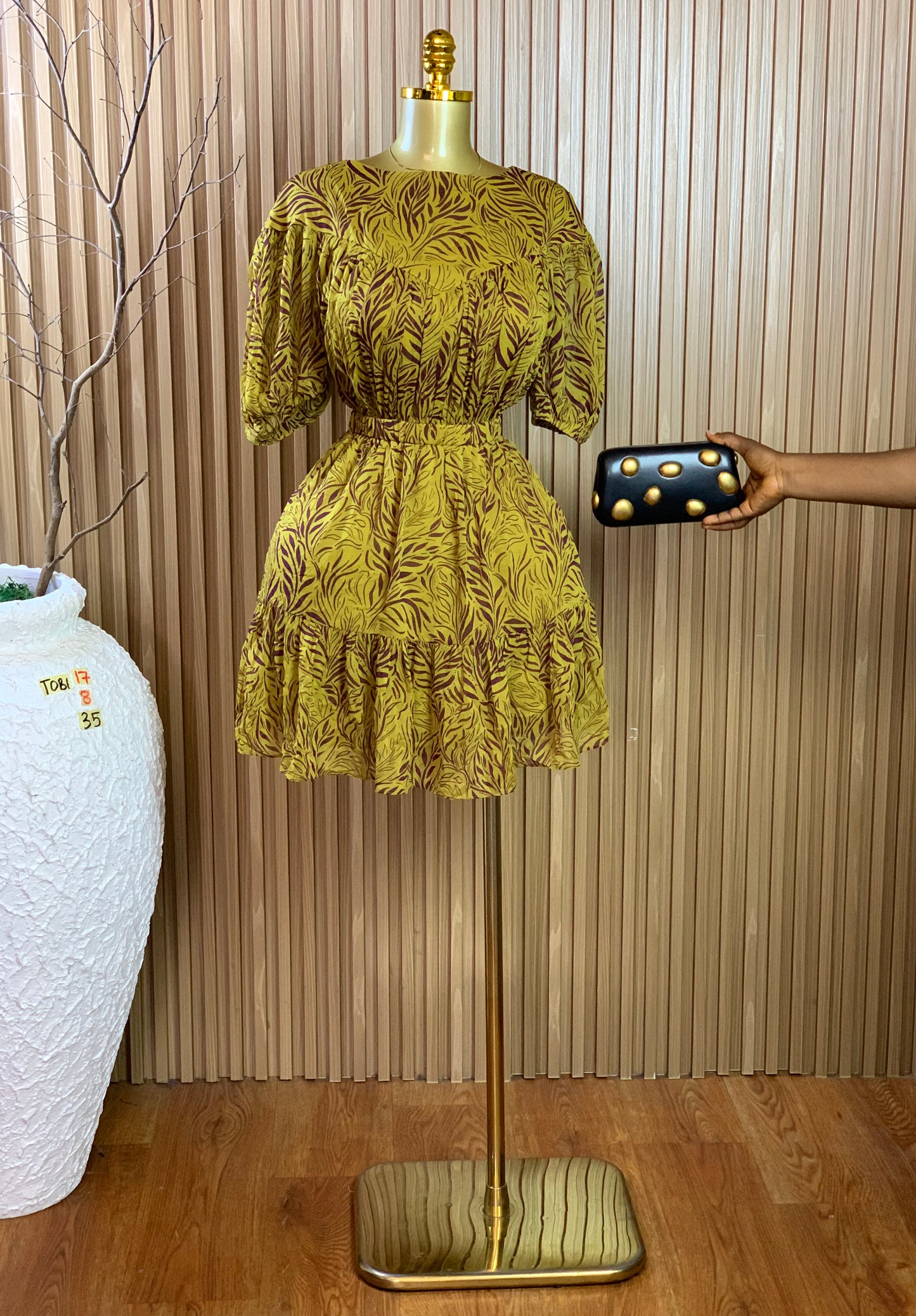 TOBI17 SIZE8 Length35 dress