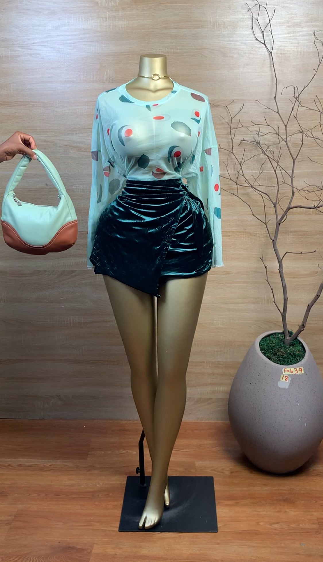 FAB39b SIZE18 mesh top
