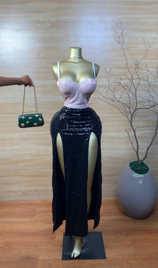 SIZE8 BOOM28 Black Skirt Length42