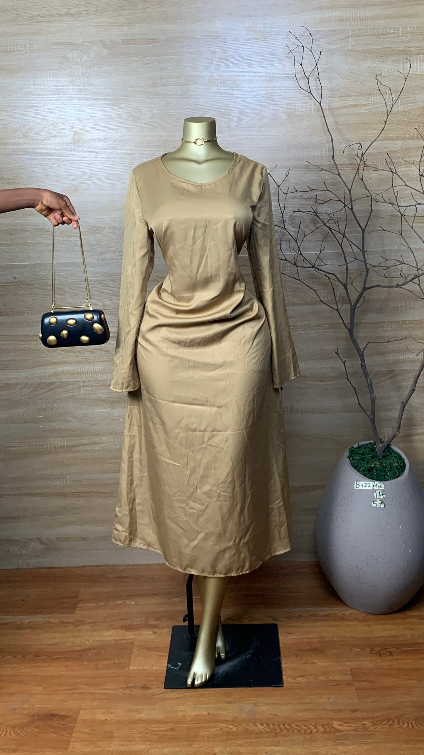 SIZE14 BUZZ42 DRESS Length57