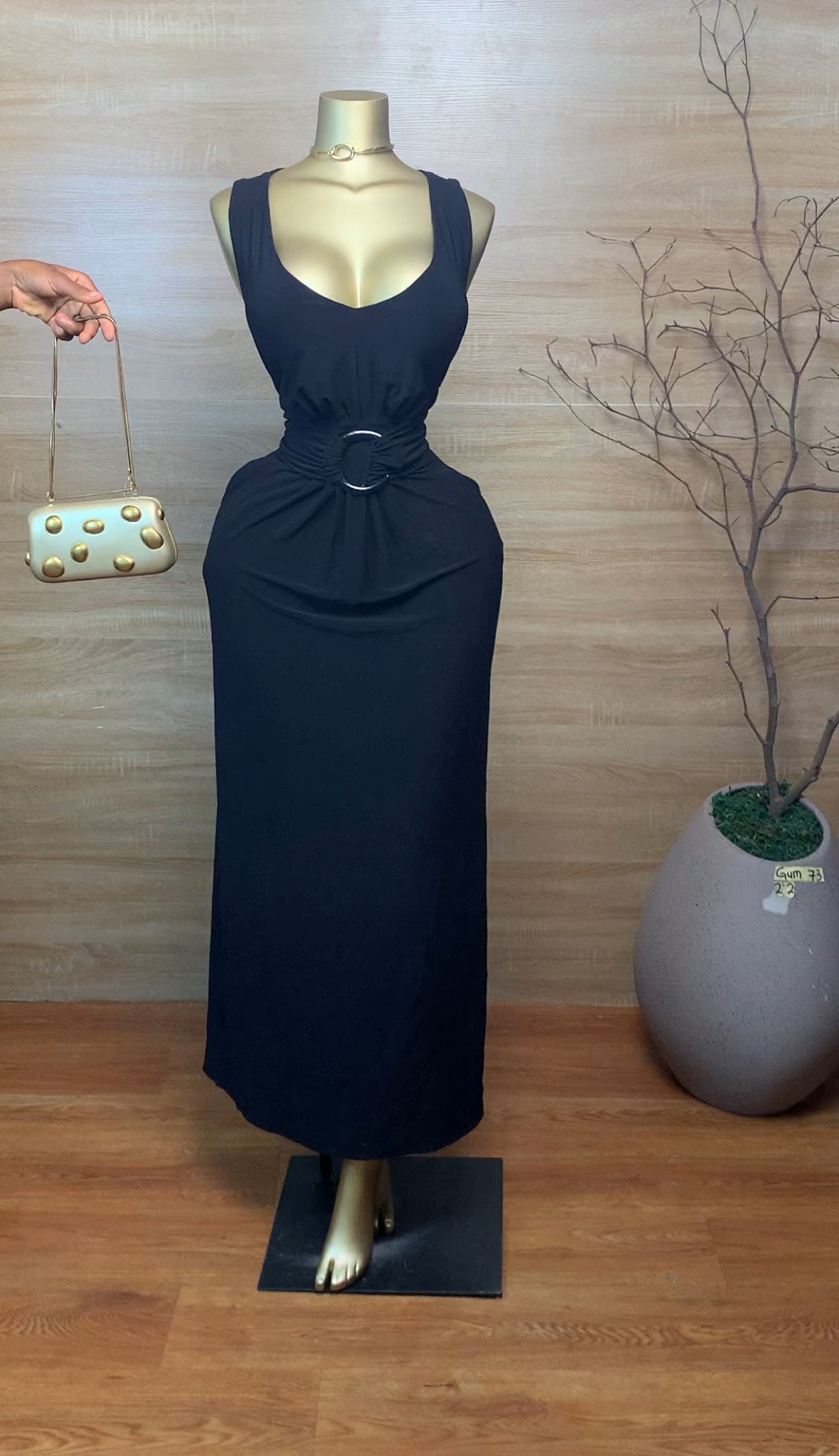GUM73 SIZE22 Black DRESS
