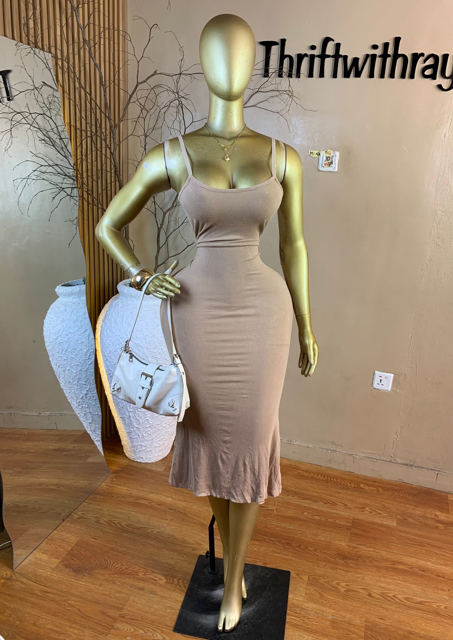 MINA54 SIZE10 Length49 nude dress
