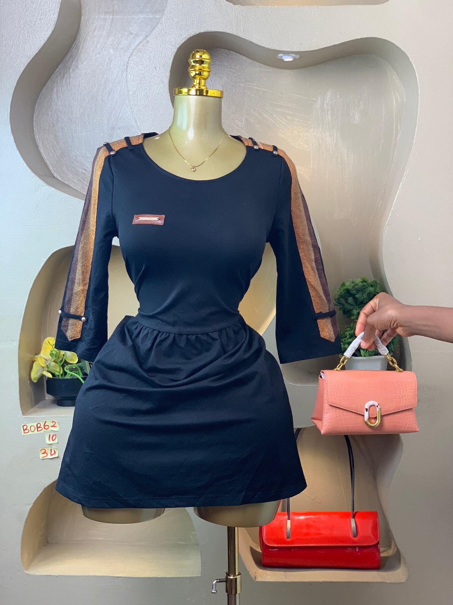 BOB62 SIZE10 Black DRESS Length34