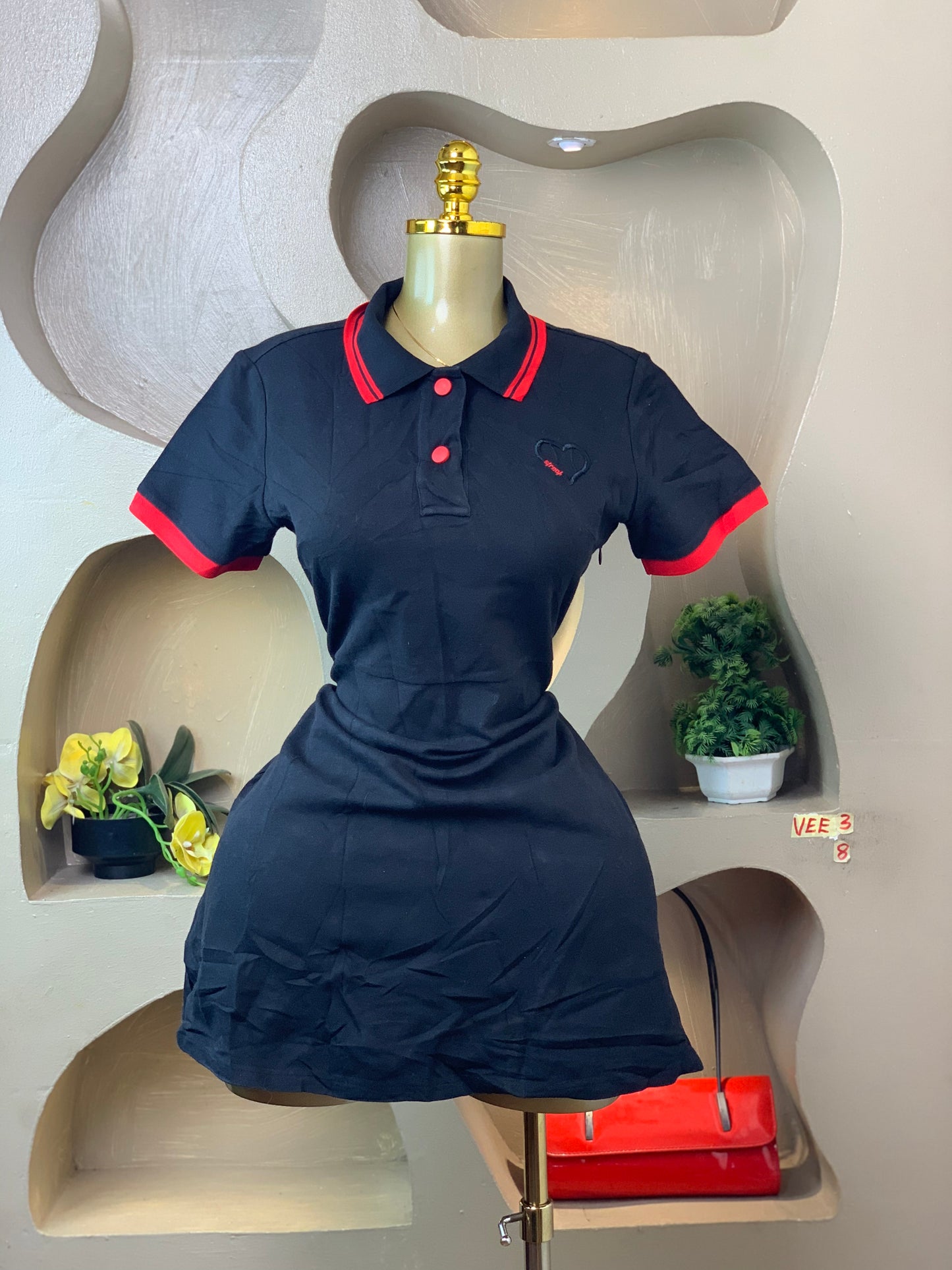 VEE3 SIZE8