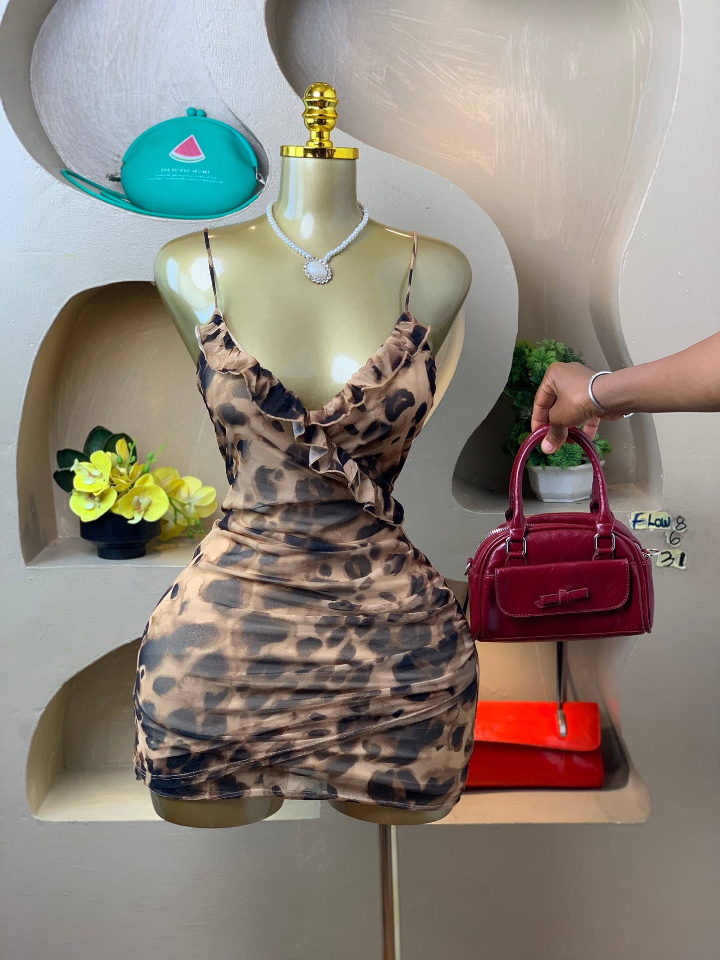 SIZE6 FLOW8 Length31 (animal print)