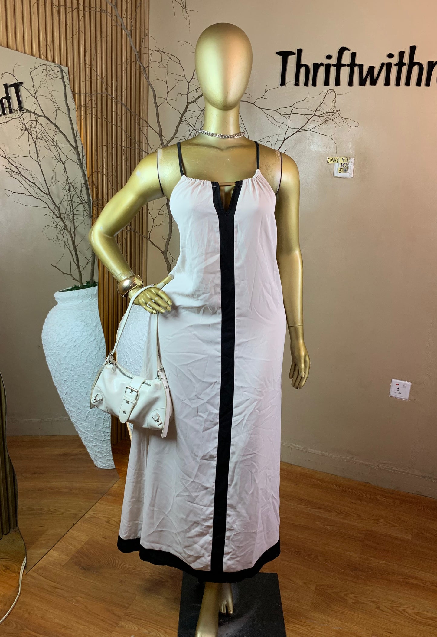 SIZE10/12 DRAY47 WHITE&BLACK FREE DRESS DRESS Length54