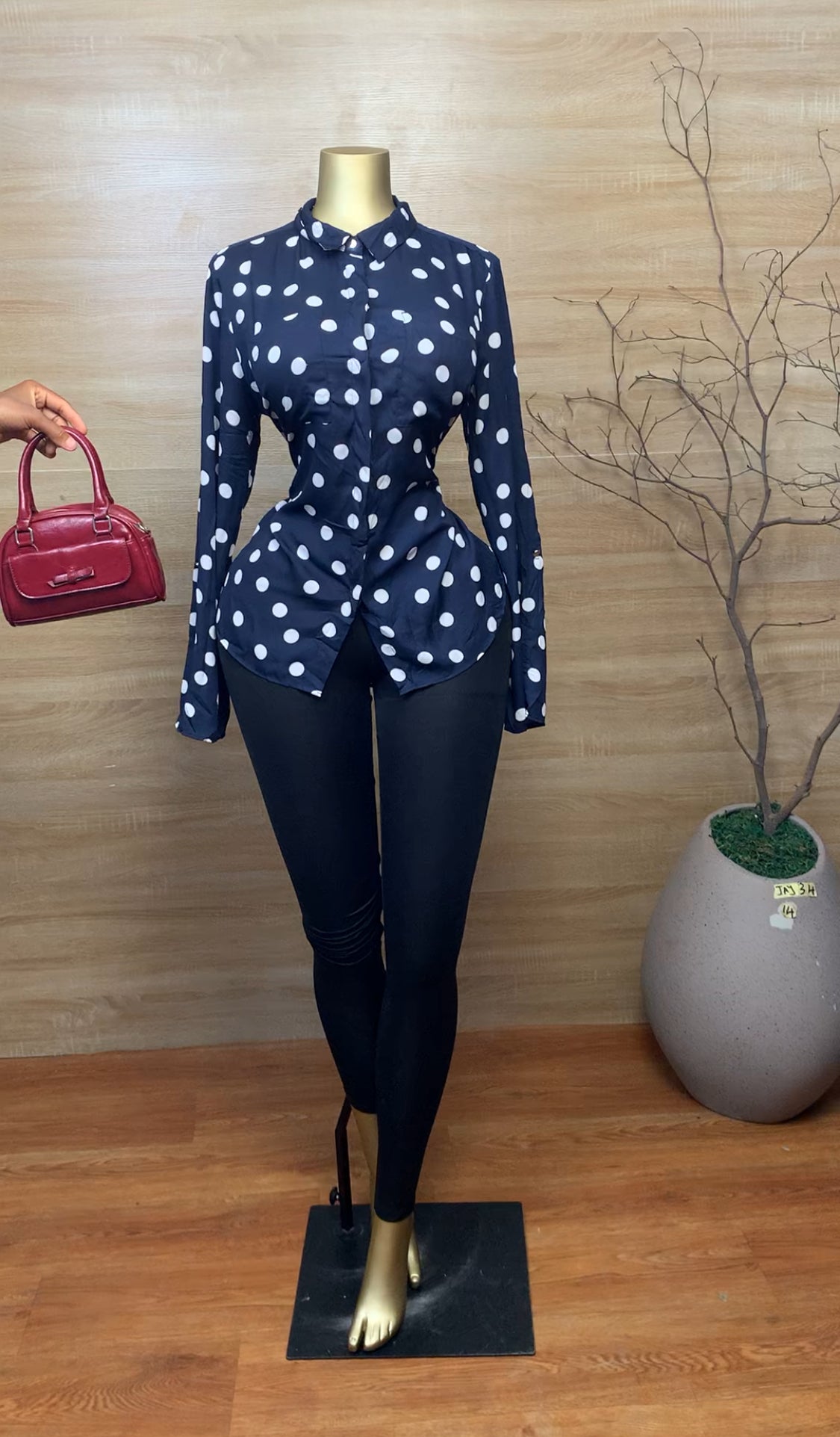 SIZE14 JAY34 Navy Blue&white polka dots Top