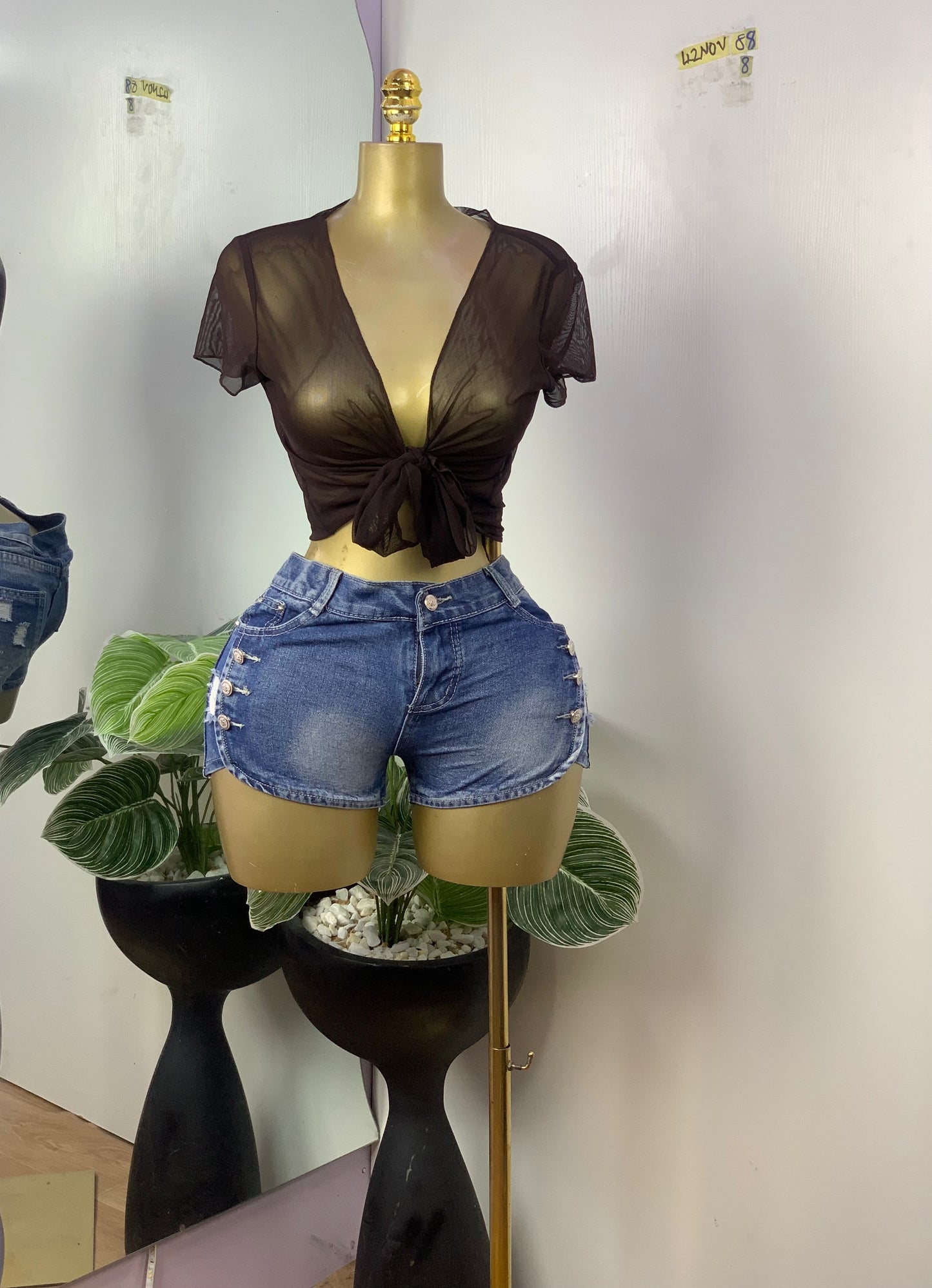 SIZE8 42NOV88(Top only)